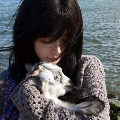 艾莉莎‧施莱辛格:战妆